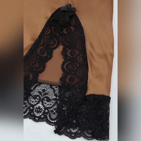 Elegant Bronze Lace Trim Nightgown - Picture 11 of 14